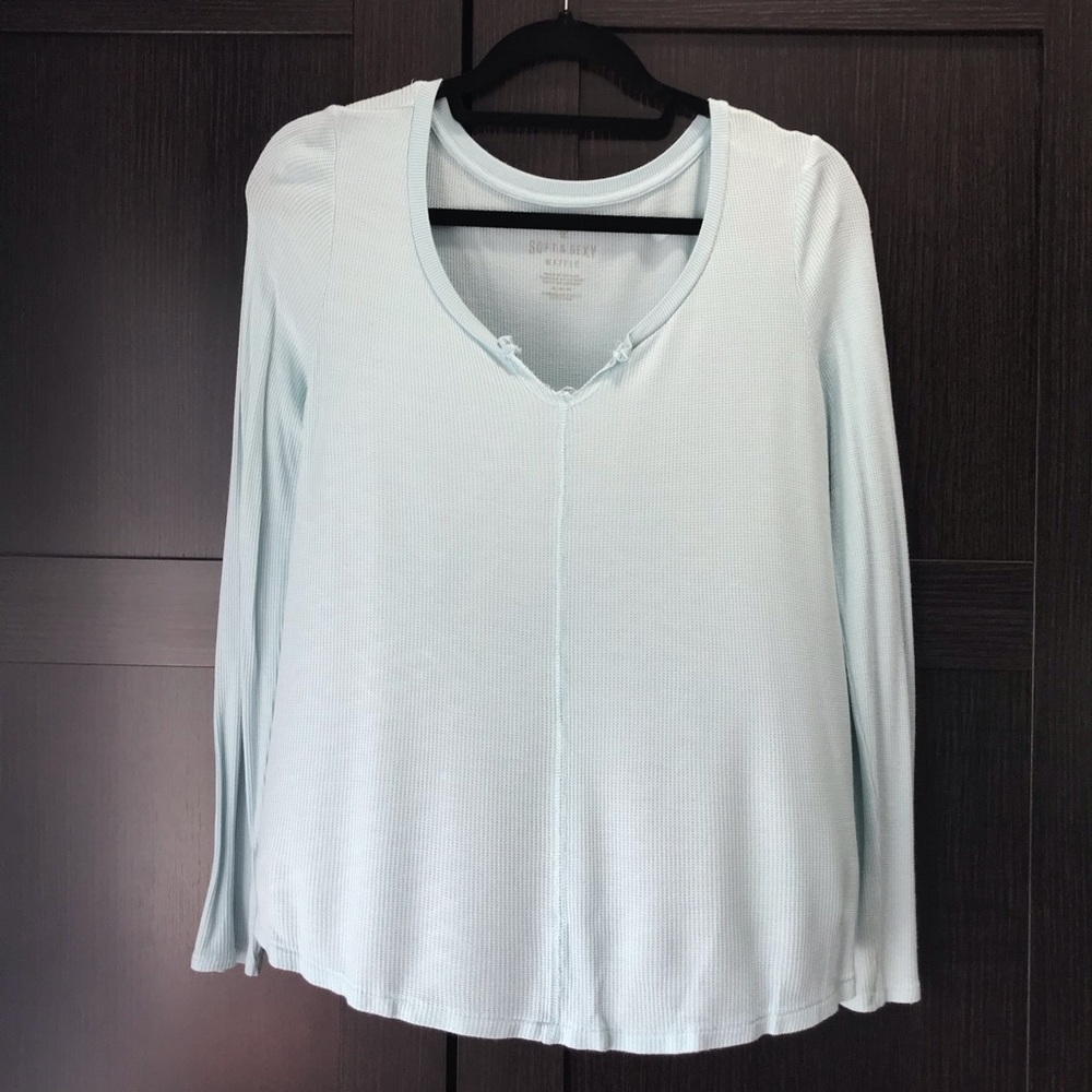 NWOT American Eagle Outfitters Soft & Sexy Shirt